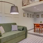 Casa Marie, In A Traditional Corner Townhouse In The 3 Cities, Built In 1881 * Cospicua