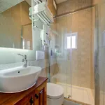 Сasa de vacaciones Casa Marie, In A Traditional Corner Townhouse In The 3 Cities, Built In 1881