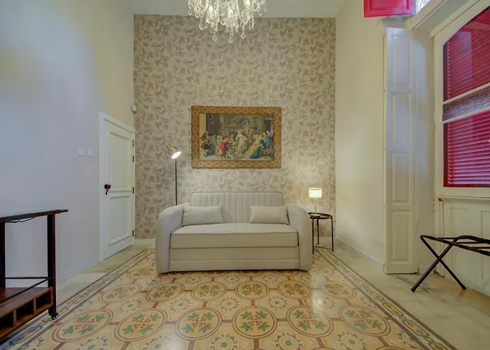 Casa Marie, In A Traditional Corner Townhouse In The 3 Cities, Built In 1881 Ferienhaus Cospicua