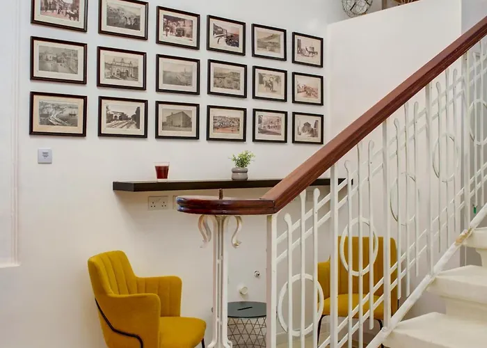 Casa Marie, In A Traditional Corner Townhouse In The 3 Cities, Built In 1881 * Cospicua